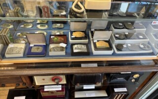antique dealer